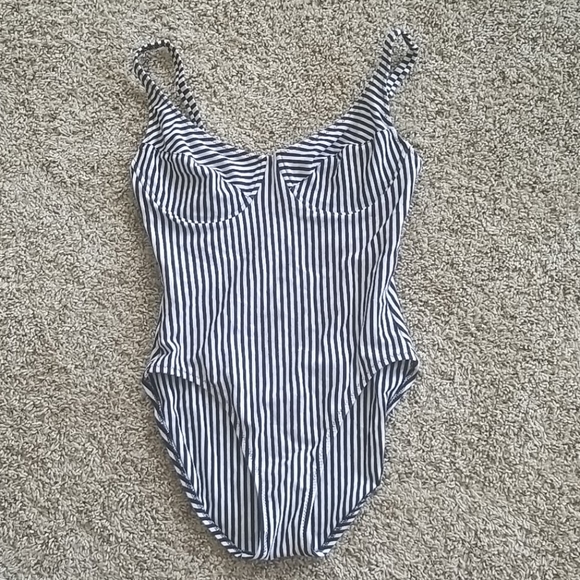 J. Crew Other - J.Crew Women’s Swimsuit!